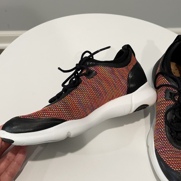 Geox Respira Italian design sneakers US size 5 - Picture 7 of 16